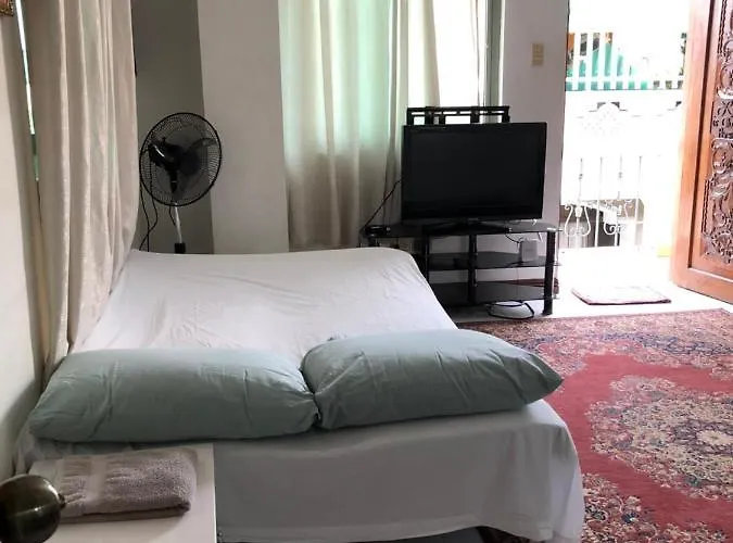 The Mansion - Backpackers Near Airport Appartamento Manila